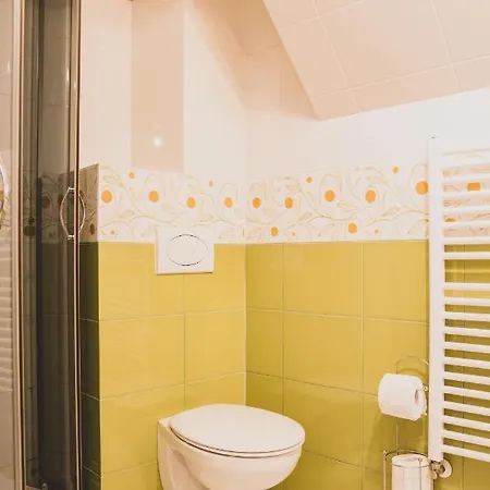 Dzika Roza * שצ'קלארסקה פוראובה