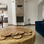 Dzika Roza Rum i privatbostad